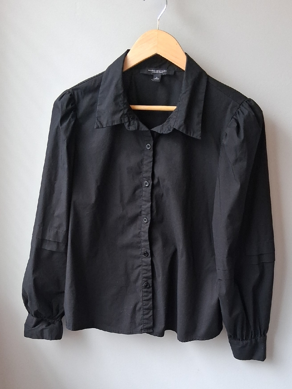 Black Puff Sleeve Button-Front Top - Unbranded